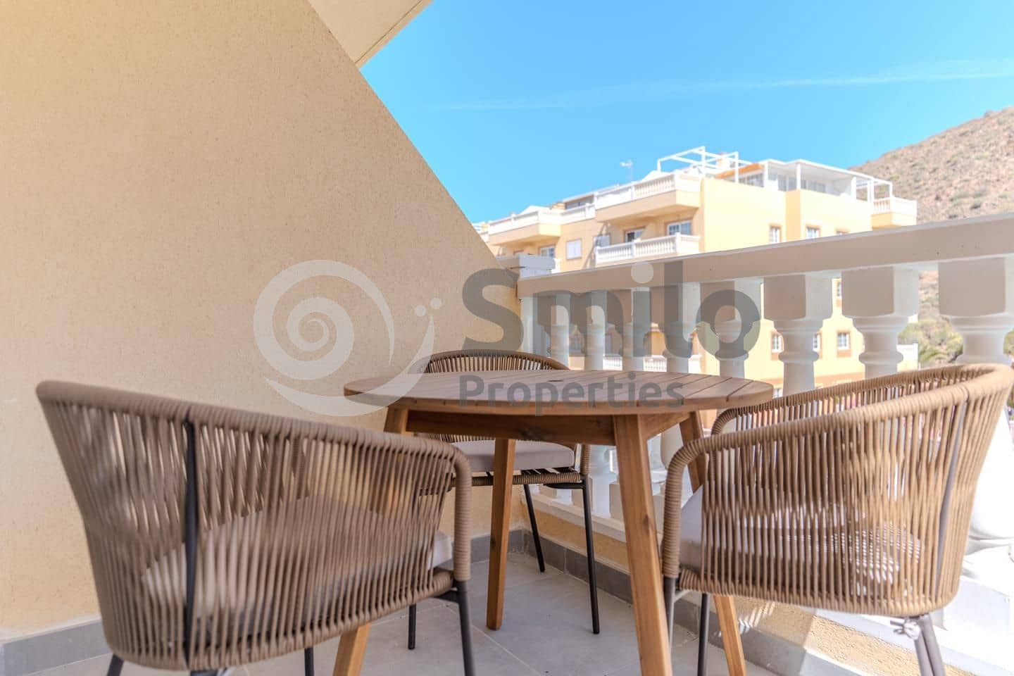 3 soverom Leilighet til salgs i Palm-Mar med svømmebasseng garasje - € 450 000 (Ref: 9013165)