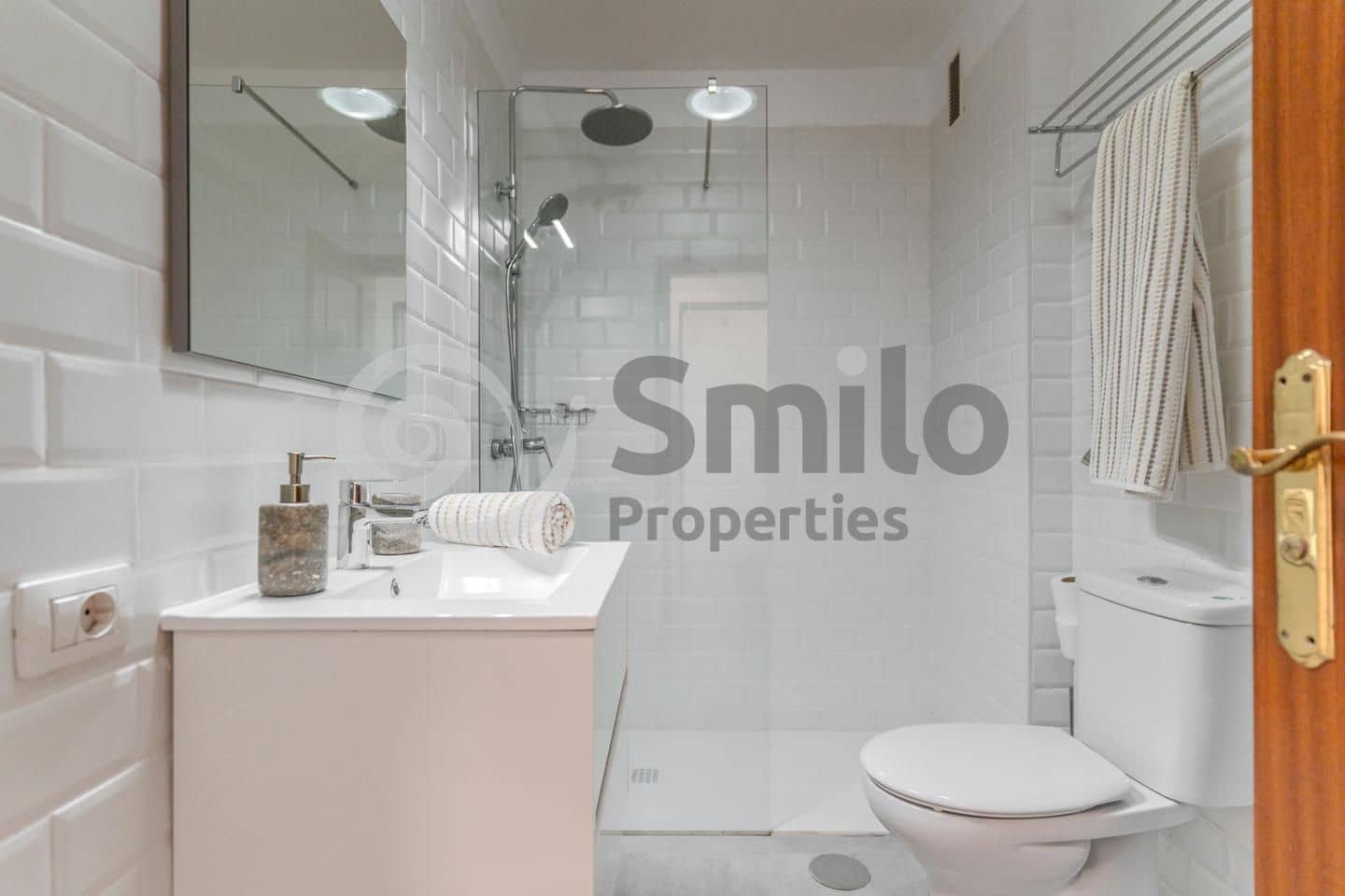 3 soverom Leilighet til salgs i Palm-Mar med svømmebasseng garasje - € 450 000 (Ref: 9013165)