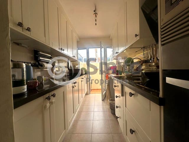 Chalet de 4 habitaciones en Playa de Fañabé Alto, Adeje en venta con piscina garaje - 750.000 € (Ref: 9031059)