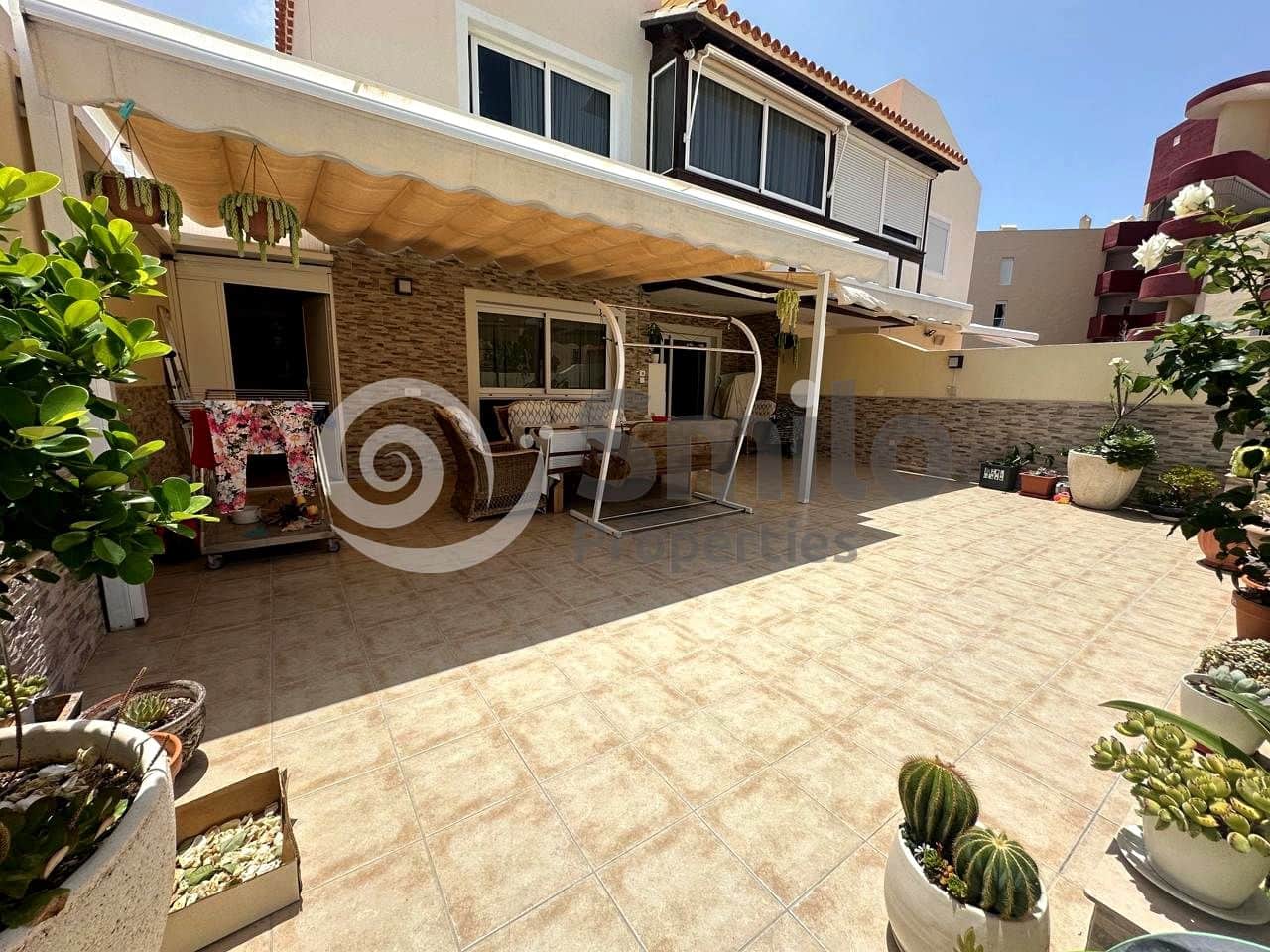 4 sovrum Villa till salu i Costa Adeje med pool garage - 750 000 € (Ref: 9031059)