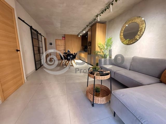 2 slaapkamer Flat te koop in Callao Salvaje - Playa Paraíso, Adeje met zwembad - € 350.000 (Ref: 9075575)