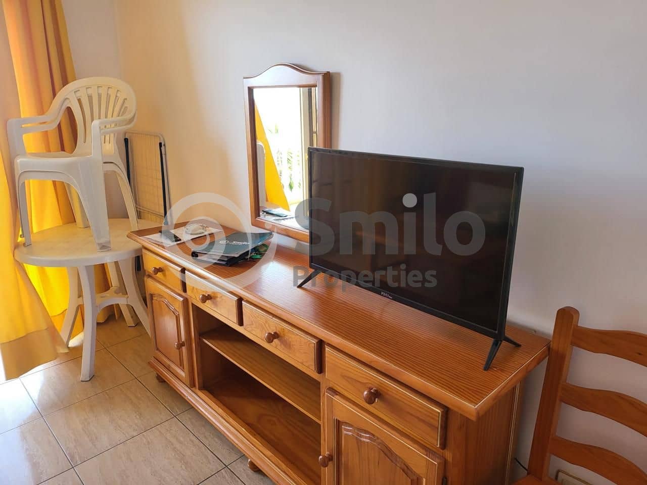 Flat te koop in Arona met zwembad - € 158.500 (Ref: 9076828)