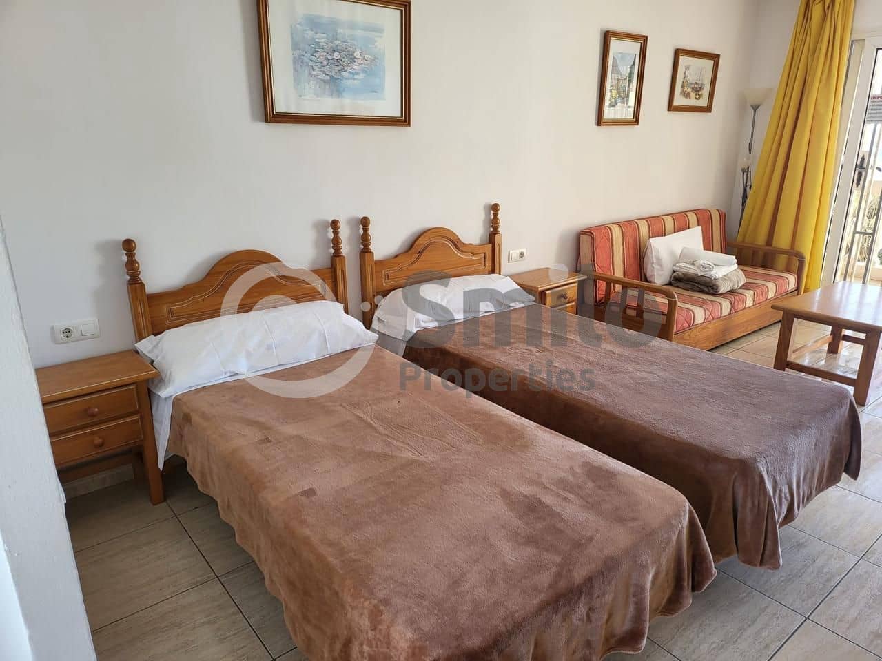 Flat te koop in Arona met zwembad - € 158.500 (Ref: 9076828)