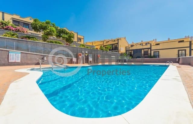 4 soveværelse Villa til salg i Las Chafiras (San Miguel), San Miguel de Abona med swimmingpool garage - € 421.500 (Ref: 9136109)