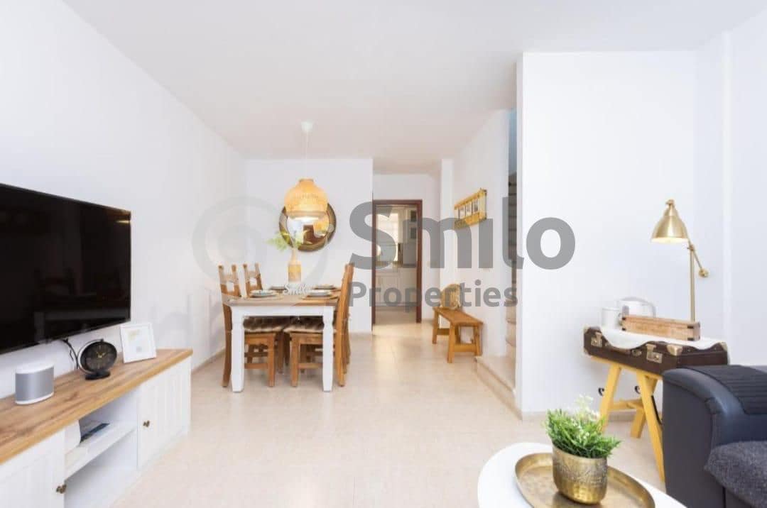 4 soveværelse Villa til salg i Las Chafiras (San Miguel) med swimmingpool garage - € 421.500 (Ref: 9136109)