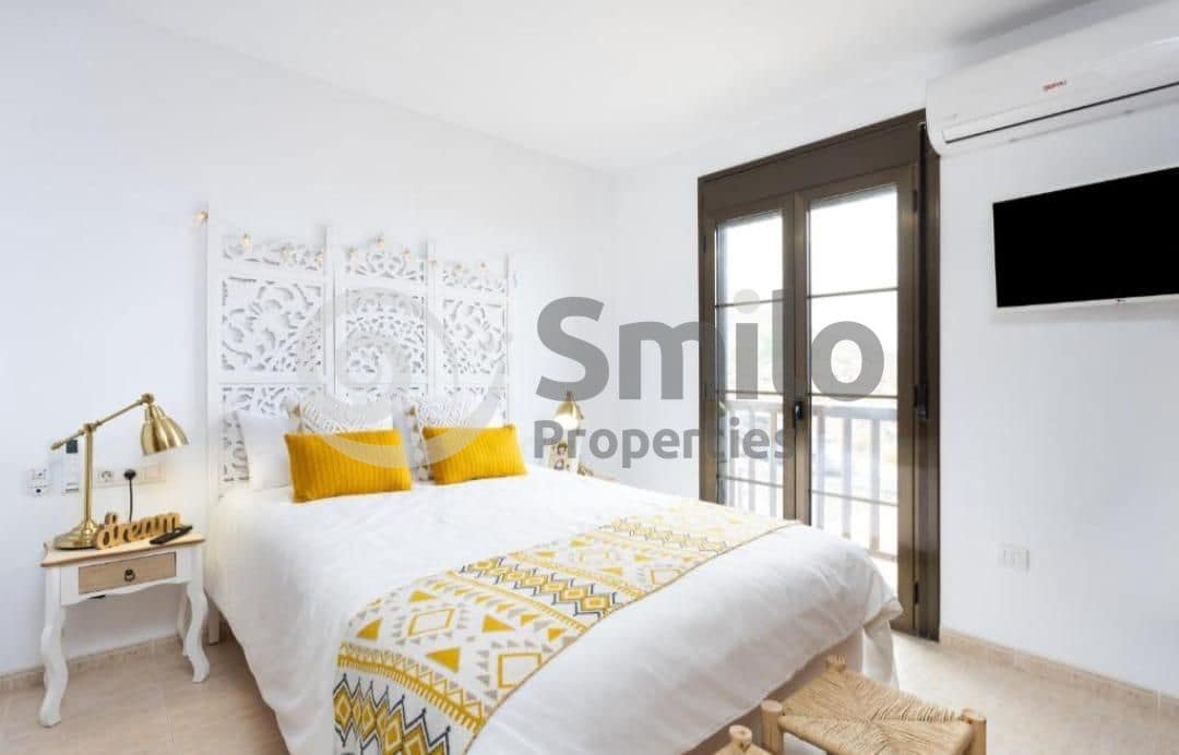 4 soveværelse Villa til salg i Las Chafiras (San Miguel) med swimmingpool garage - € 421.500 (Ref: 9136109)