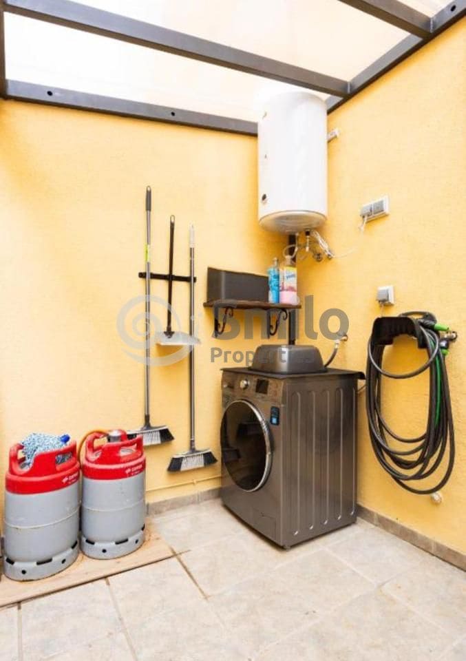 4 soveværelse Villa til salg i Las Chafiras (San Miguel) med swimmingpool garage - € 421.500 (Ref: 9136109)