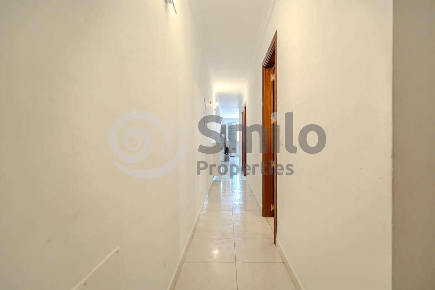 2 bedroom Flat for sale in Arona - € 179,900 (Ref: 9165164)