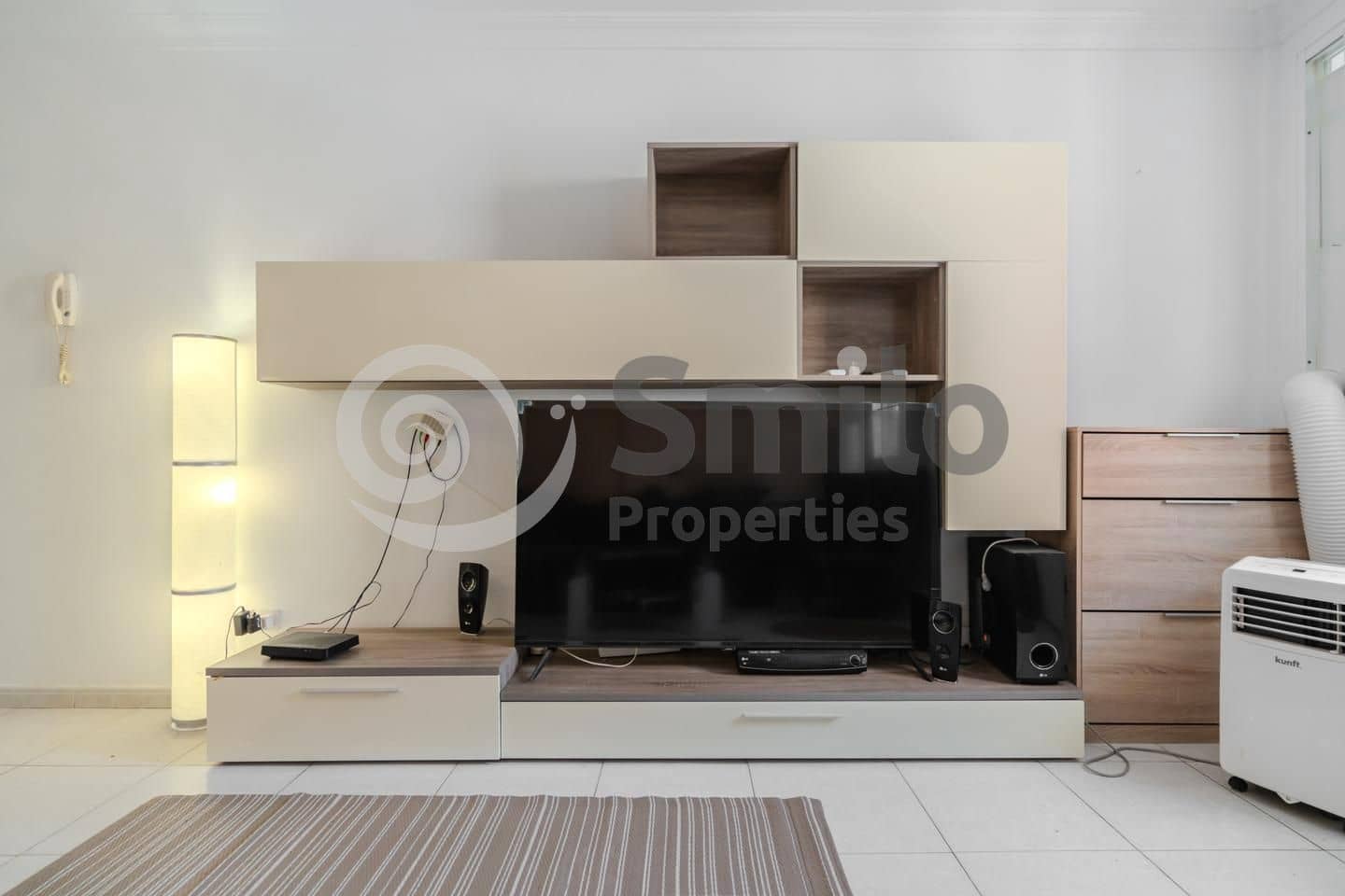 2 bedroom Flat for sale in Arona - € 179,900 (Ref: 9165164)