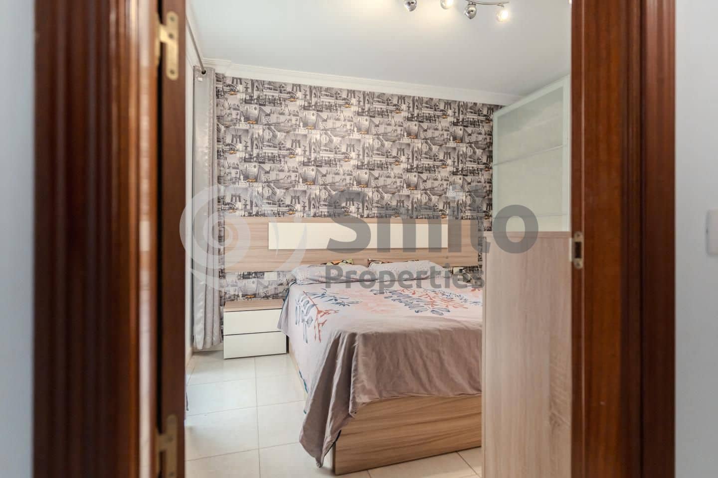 2 bedroom Flat for sale in Arona - € 179,900 (Ref: 9165164)