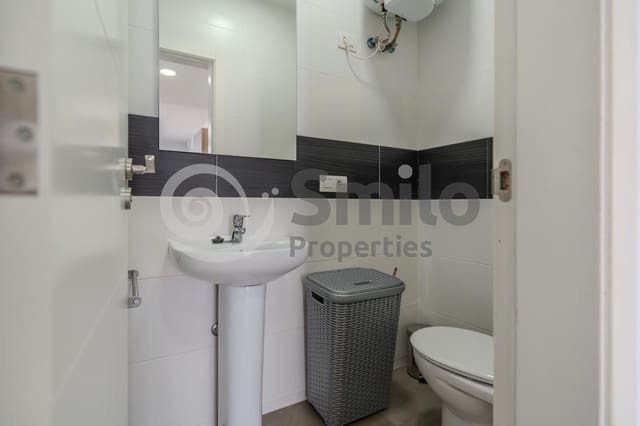 Piso de 2 habitaciones en San Eugenio Alto, Adeje en venta - 350.000 € (Ref: 9175574)