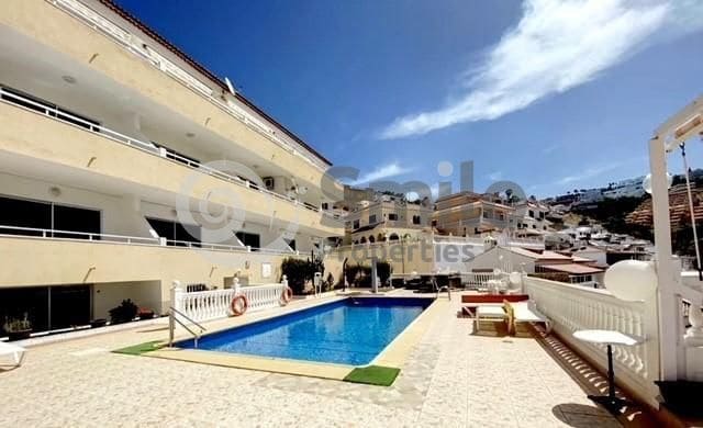 Flat for sale in Adeje - € 189,000 (Ref: 9237964)