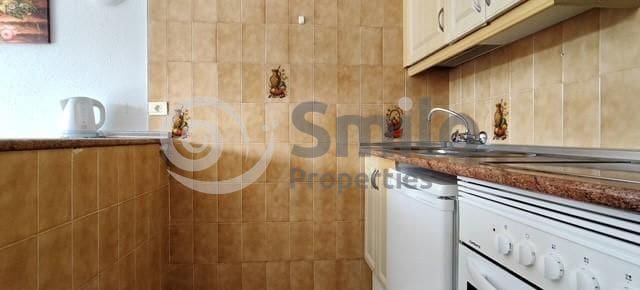 Flat for sale in Adeje - € 189,000 (Ref: 9237964)