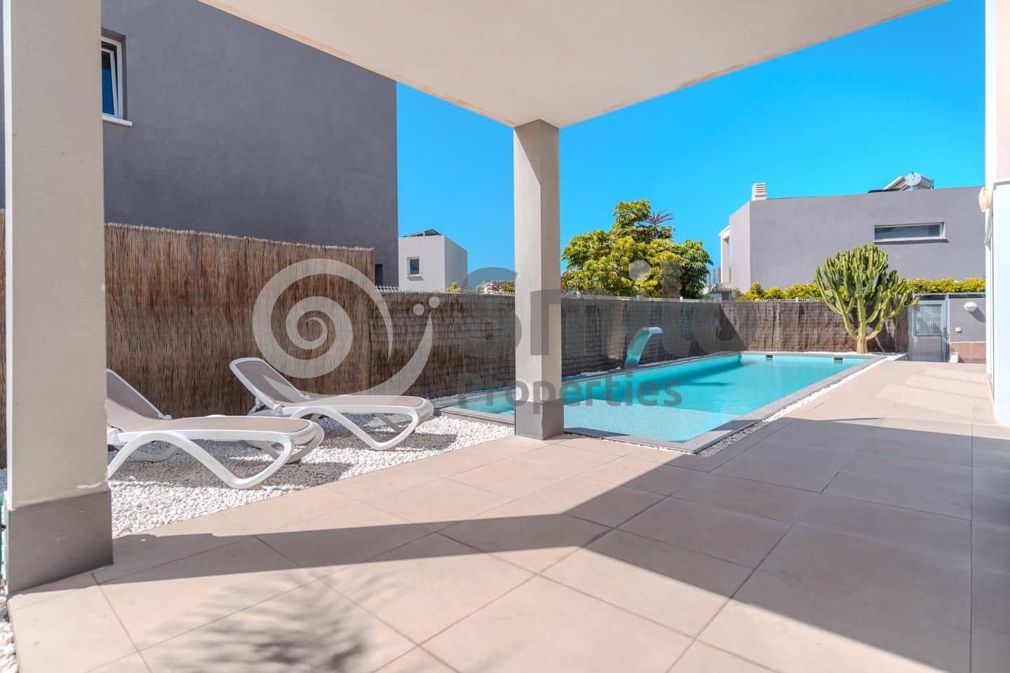 3 camera da letto Villa in vendita in Adeje con piscina - 1.175.000 € (Rif: 9245596)