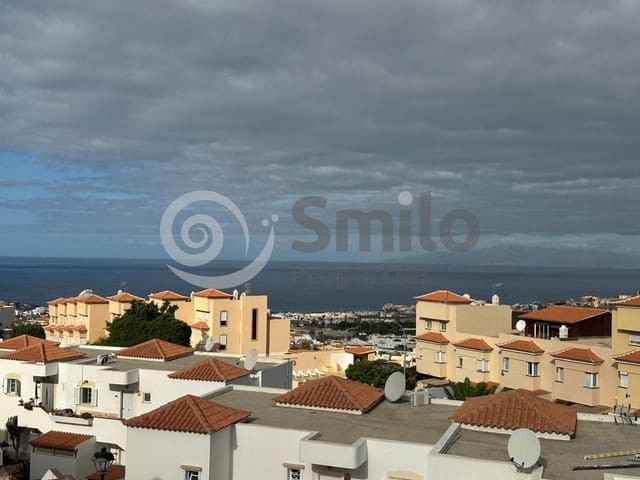 1 bedroom Flat for sale in Torviscas Centro y Alto, Adeje with pool garage - € 320,000 (Ref: 9245597)