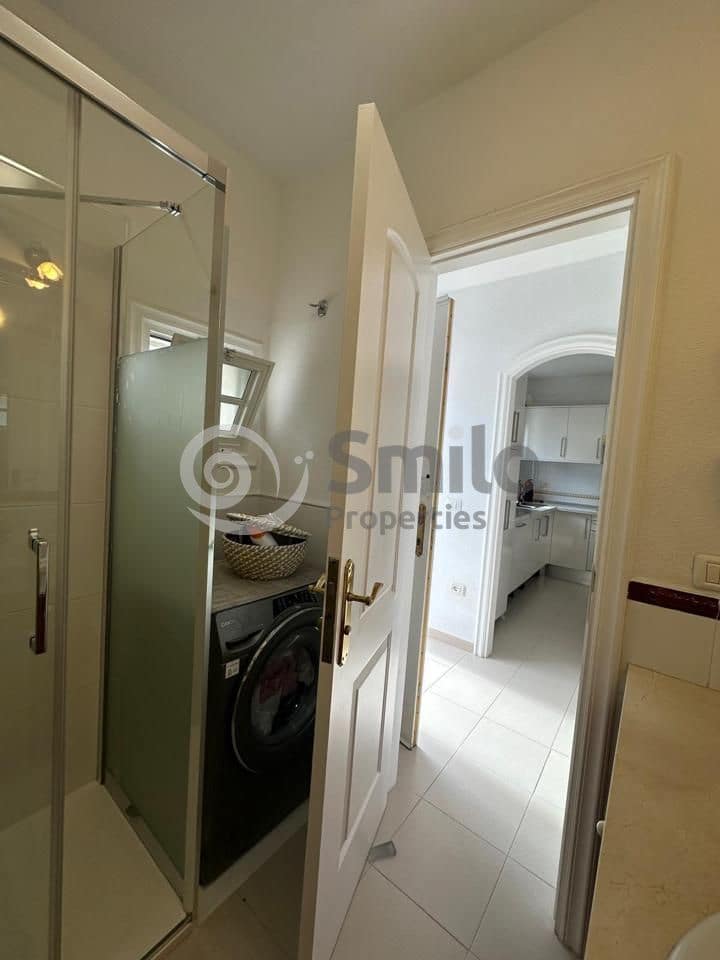 1 soveværelse Lejlighed til salg i Adeje med swimmingpool garage - € 320.000 (Ref: 9245597)