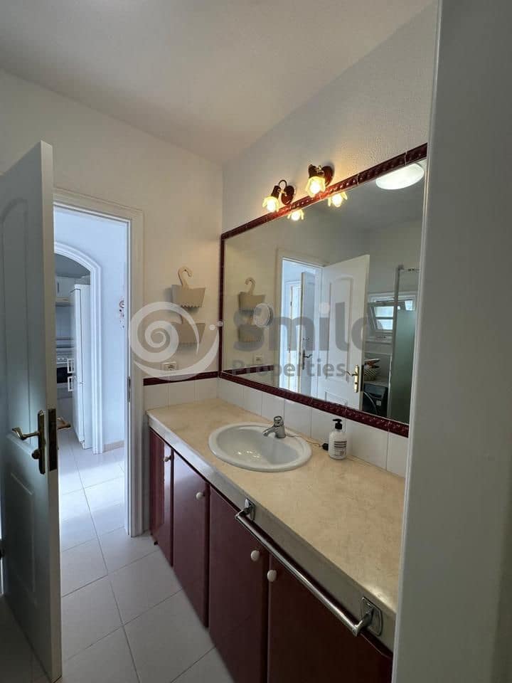 1 soveværelse Lejlighed til salg i Adeje med swimmingpool garage - € 320.000 (Ref: 9245597)