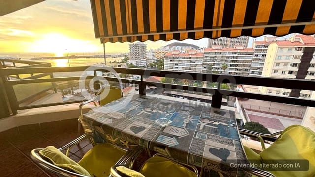 2 quarto Apartamento para venda em Los Cristianos, Arona com piscina - 448 000 € (Ref: 9321352)