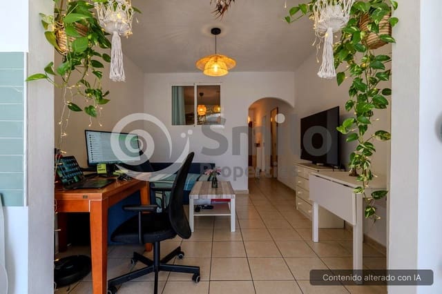 2 makuuhuone Asunto myytävänä paikassa Los Cristianos, Arona - 257 000 € (Ref: 9329694)