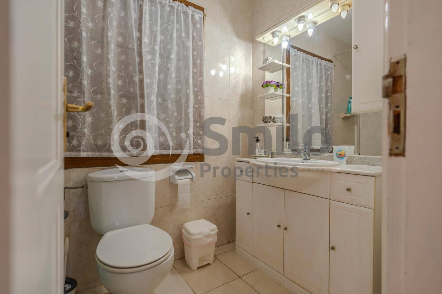 2 sovrum Lägenhet till salu i Costa Adeje med pool - 355 000 € (Ref: 9386611)