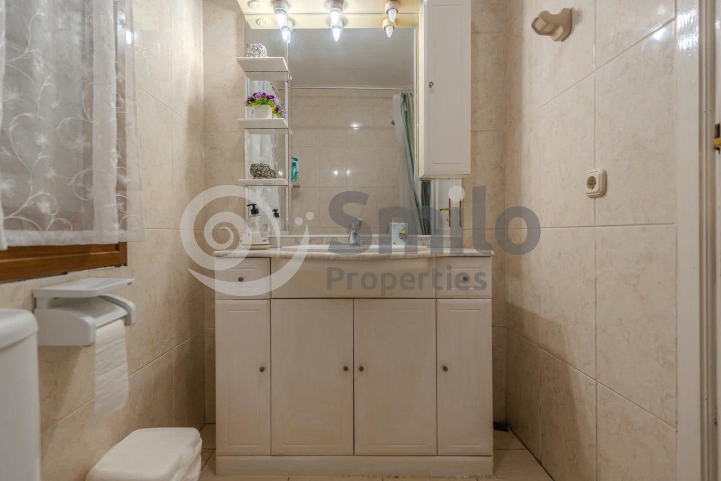 2 sovrum Lägenhet till salu i Costa Adeje med pool - 355 000 € (Ref: 9386611)