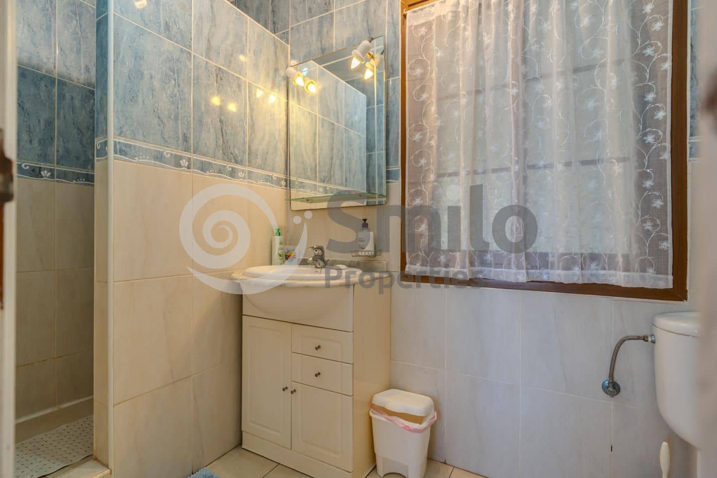 2 sovrum Lägenhet till salu i Costa Adeje med pool - 355 000 € (Ref: 9386611)