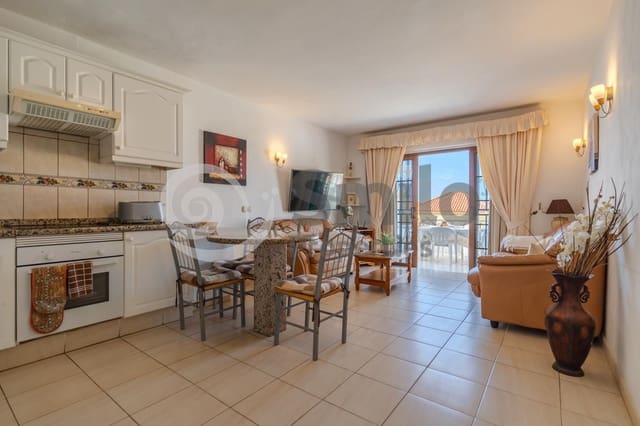 2 quarto Apartamento para venda em Torviscas Centro y Alto, Adeje com piscina - 355 000 € (Ref: 9386611)