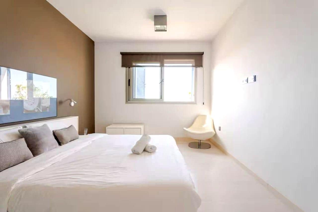 5 sovrum Villa till salu i Adeje med pool garage - 2 200 000 € (Ref: 9400203)