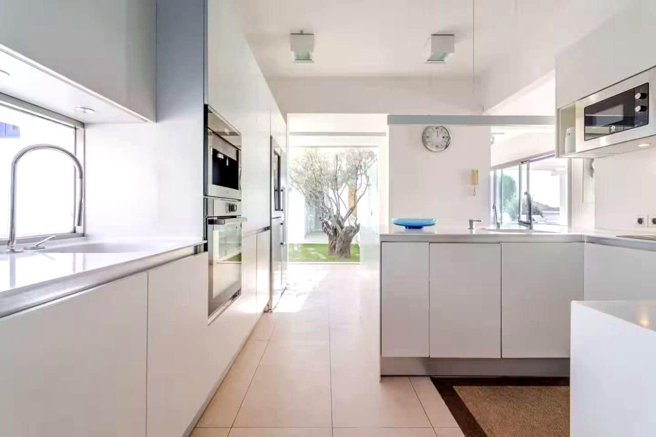 5 sovrum Villa till salu i Adeje med pool garage - 2 200 000 € (Ref: 9400203)