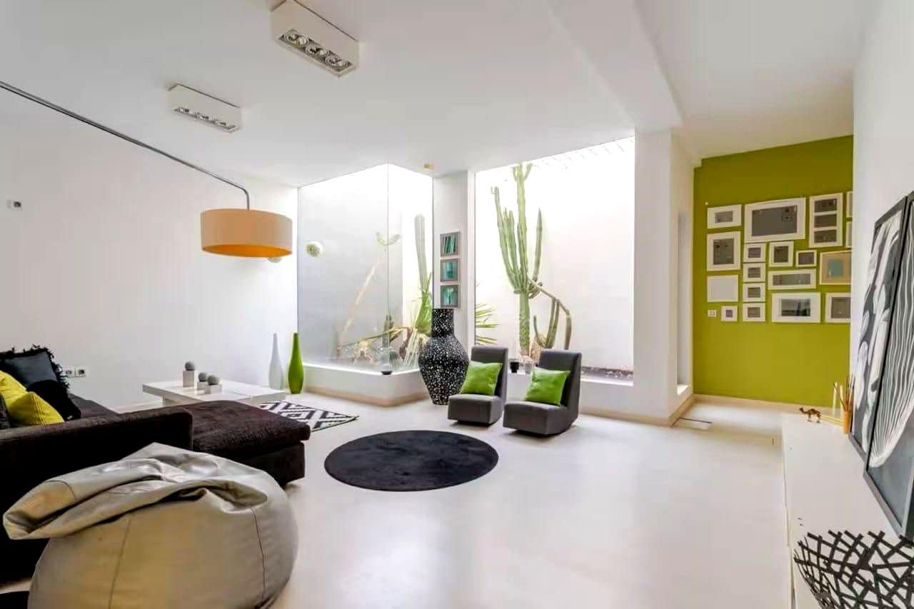 5 sovrum Villa till salu i Adeje med pool garage - 2 200 000 € (Ref: 9400203)