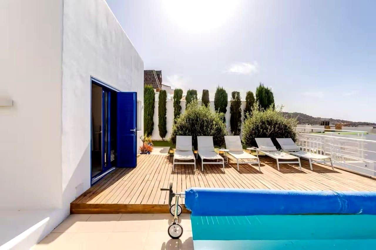 5 sovrum Villa till salu i Adeje med pool garage - 2 200 000 € (Ref: 9400203)