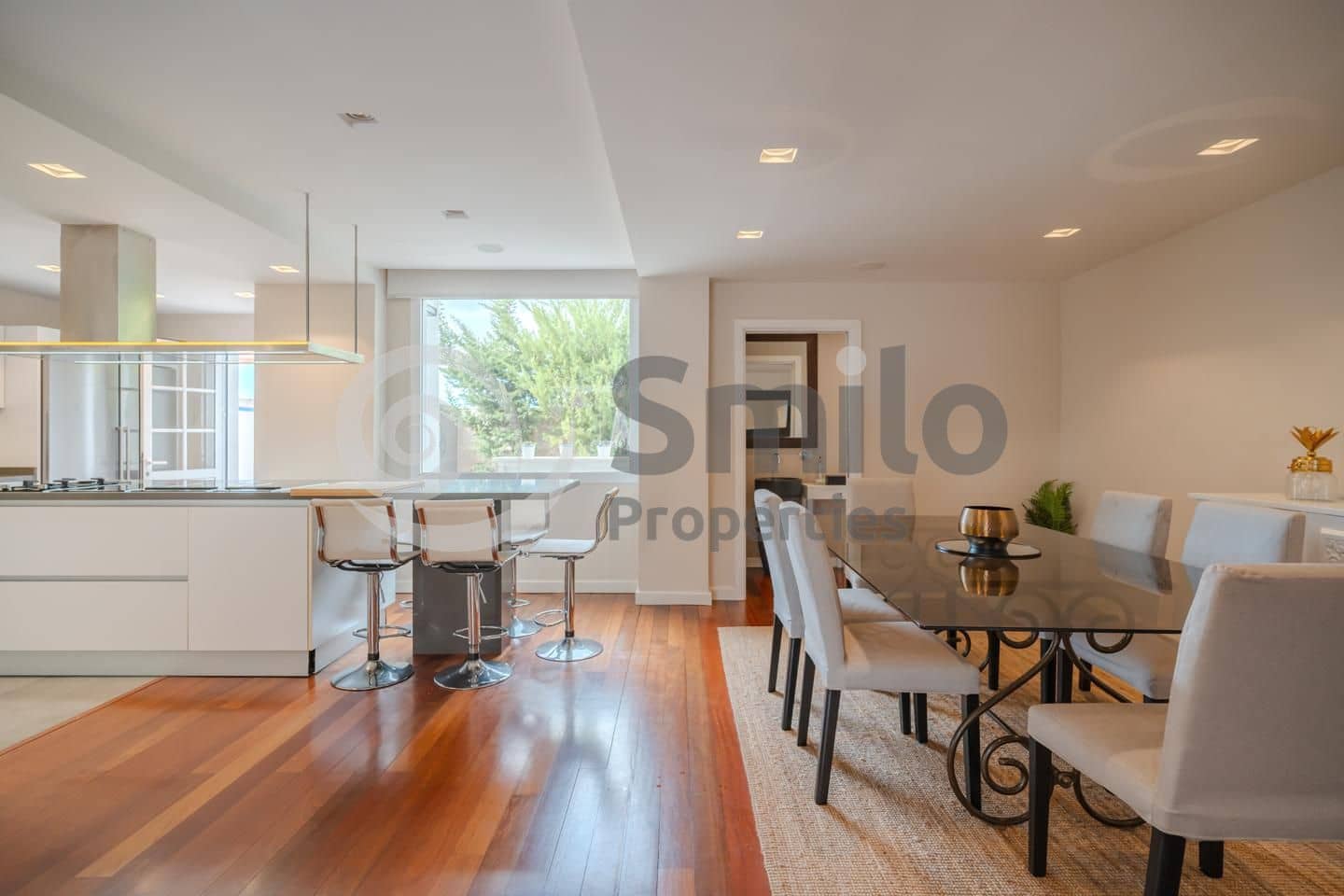 4 sovrum Villa till salu i Adeje med pool garage - 1 499 000 € (Ref: 9442029)