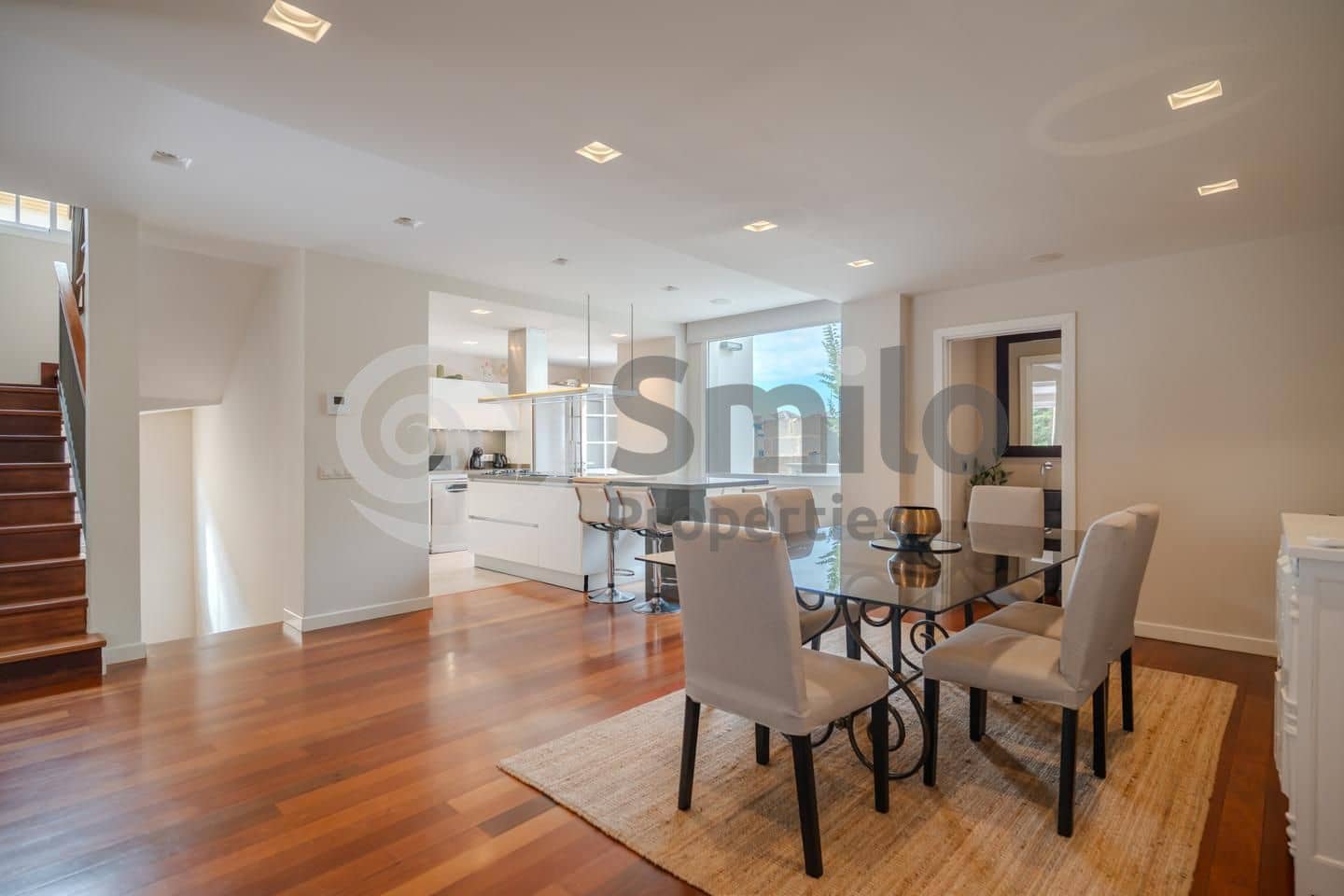 4 sovrum Villa till salu i Adeje med pool garage - 1 499 000 € (Ref: 9442029)