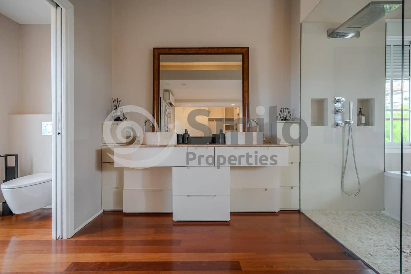 4 sovrum Villa till salu i Adeje med pool garage - 1 499 000 € (Ref: 9442029)