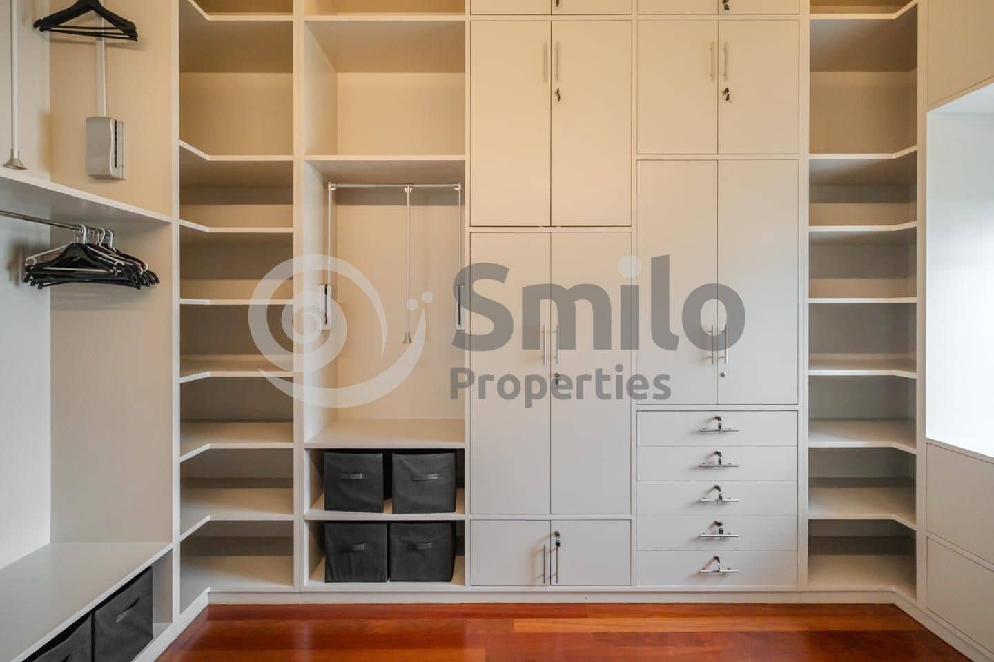 4 sovrum Villa till salu i Adeje med pool garage - 1 499 000 € (Ref: 9442029)