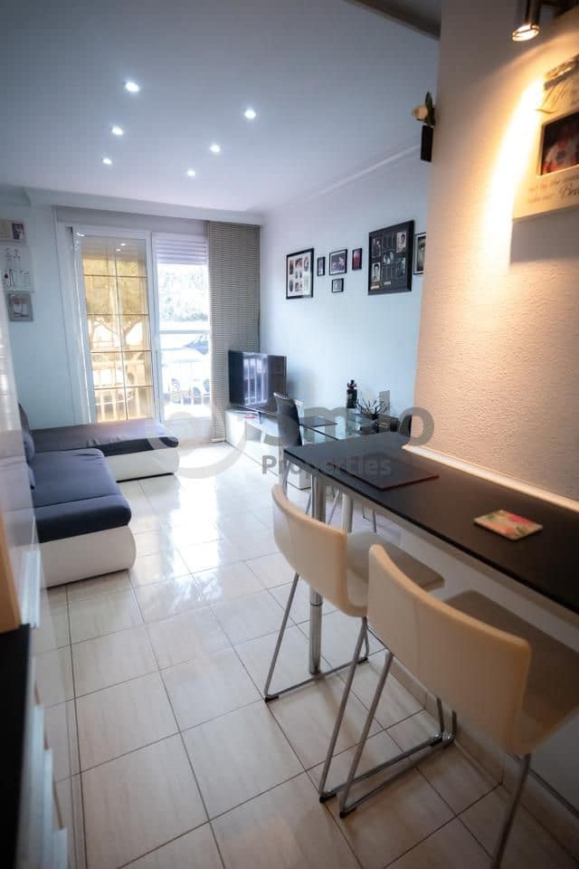 2 soverom Leilighet til salgs i Arona med garasje - € 229 900 (Ref: 9450017)