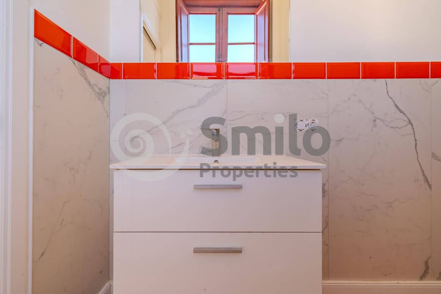 Chalet de 8 habitaciones en San Miguel de Abona en venta con garaje - 1.495.000 € (Ref: 9451447)