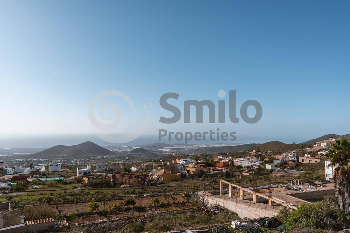 Chalet de 8 habitaciones en San Miguel de Abona en venta con garaje - 1.495.000 € (Ref: 9451447)