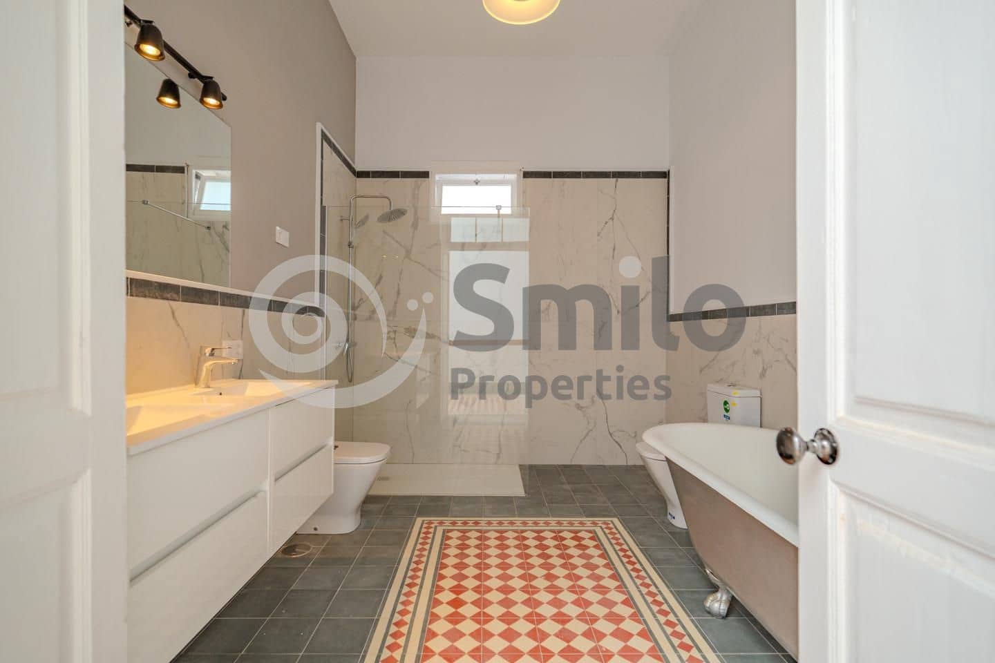 Chalet de 8 habitaciones en San Miguel de Abona en venta con garaje - 1.495.000 € (Ref: 9451447)