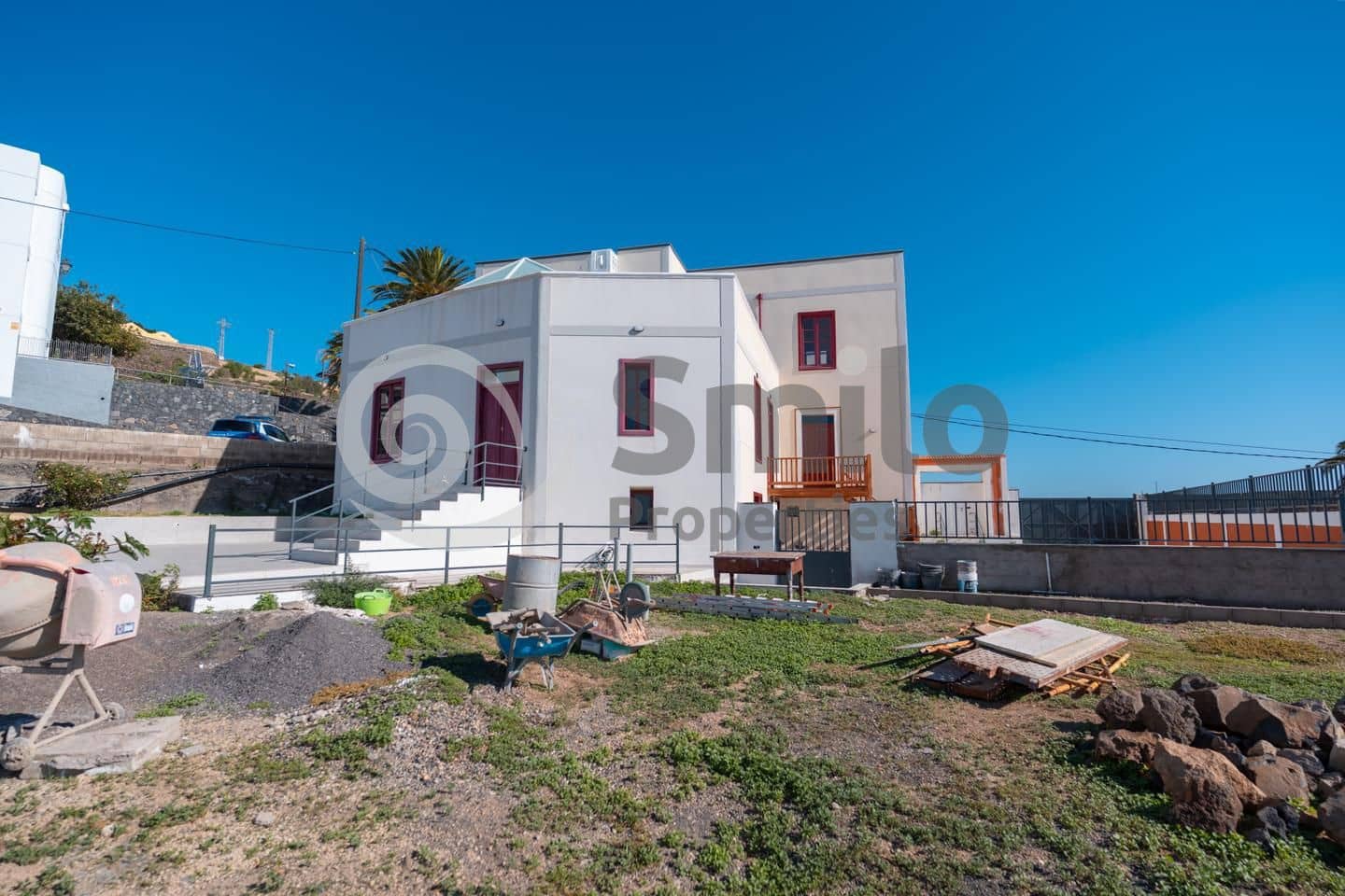 Chalet de 8 habitaciones en San Miguel de Abona en venta con garaje - 1.495.000 € (Ref: 9451447)