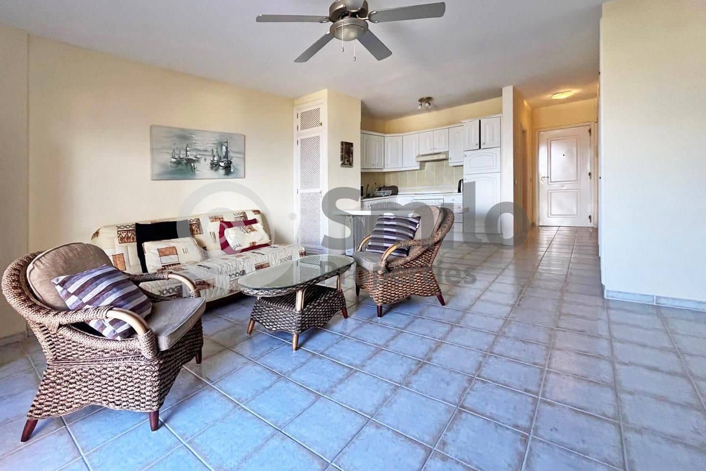 Piso de 2 habitaciones en Costa Adeje en venta con piscina - 479.000 € (Ref: 9453579)