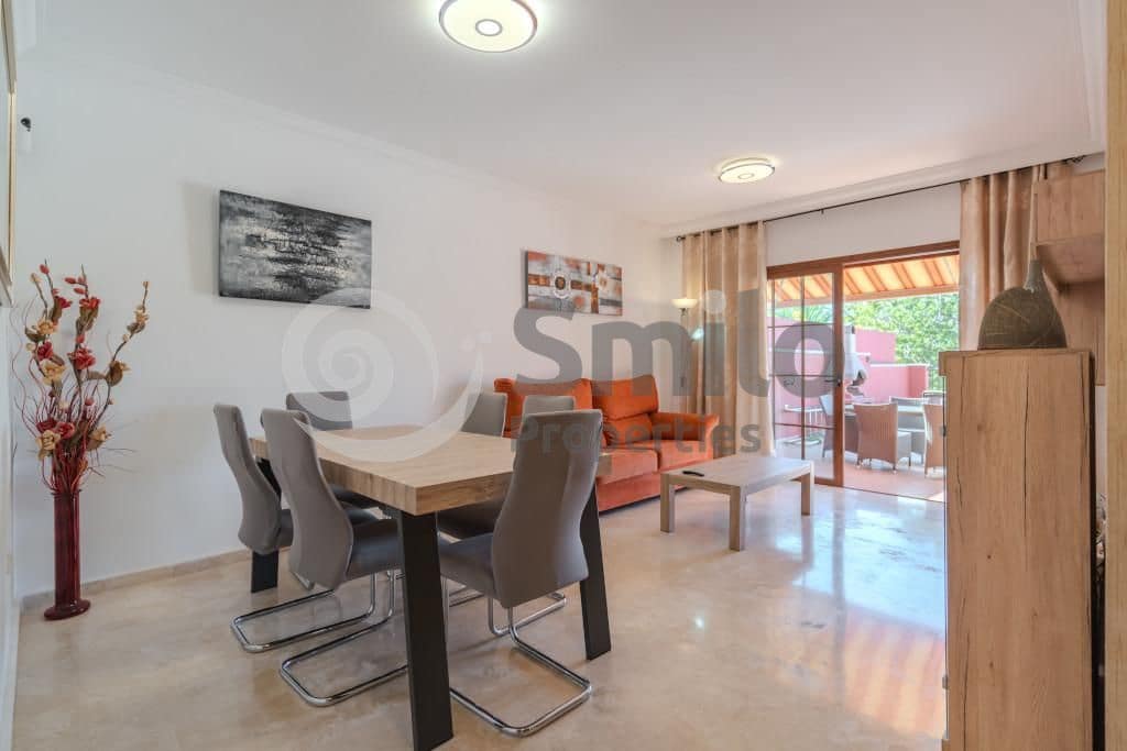 Chalet de 3 habitaciones en Adeje en venta con piscina garaje - 1.280.000 € (Ref: 9453674)