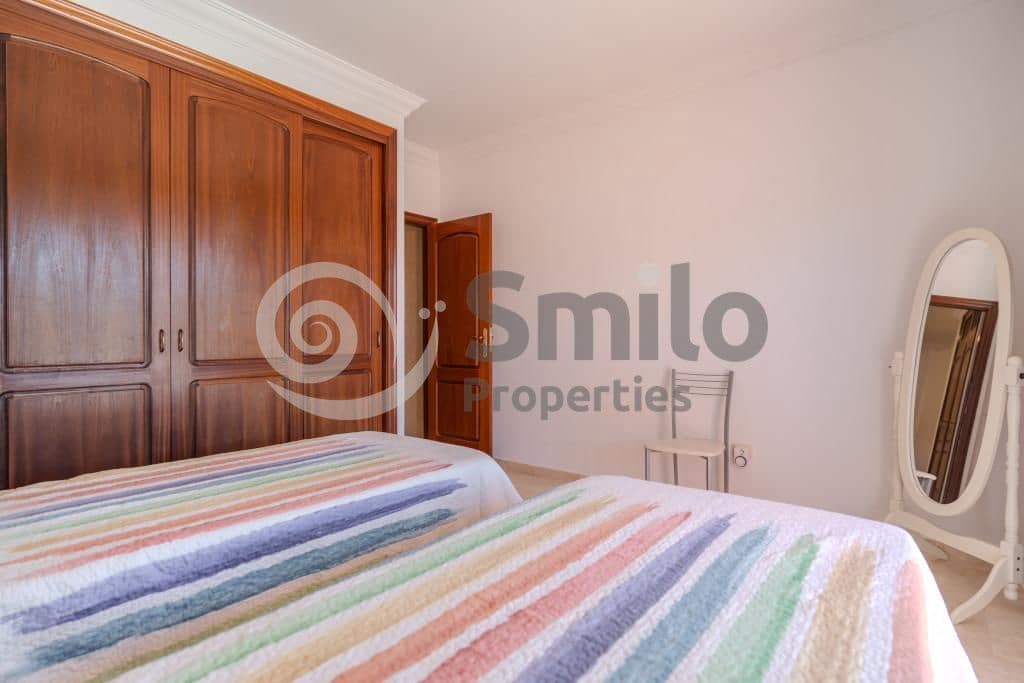 Chalet de 3 habitaciones en Adeje en venta con piscina garaje - 1.280.000 € (Ref: 9453674)