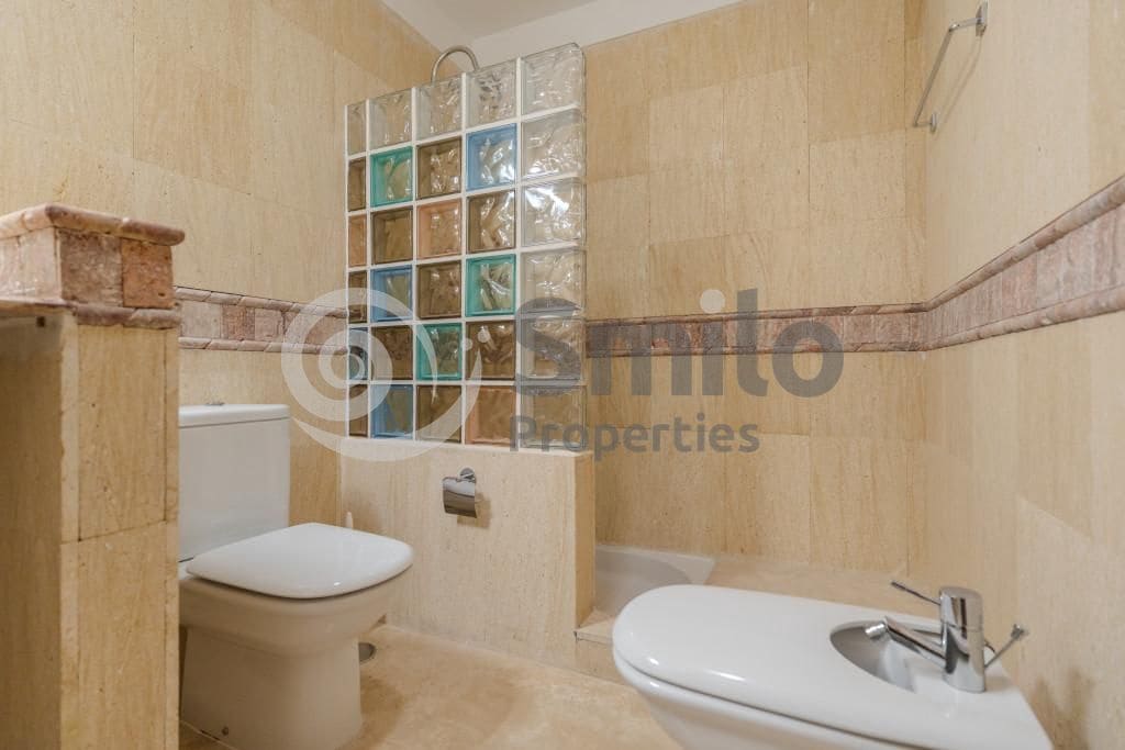 Chalet de 3 habitaciones en Adeje en venta con piscina garaje - 1.280.000 € (Ref: 9453674)