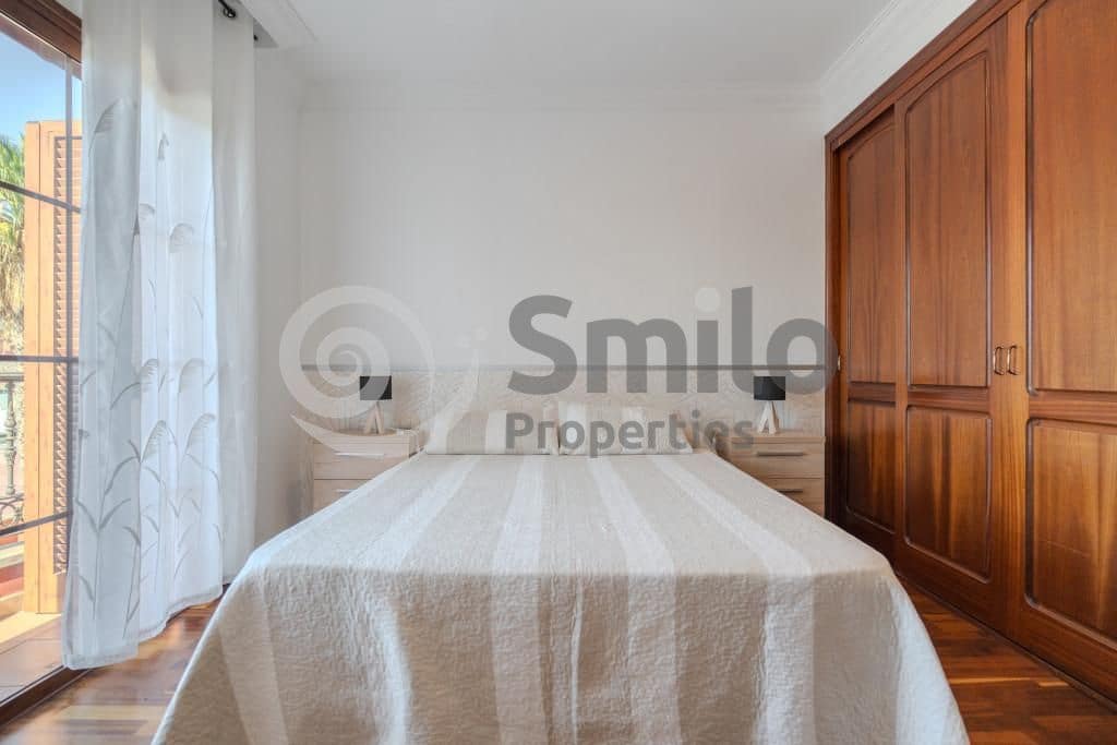 Chalet de 3 habitaciones en Adeje en venta con piscina garaje - 1.280.000 € (Ref: 9453674)