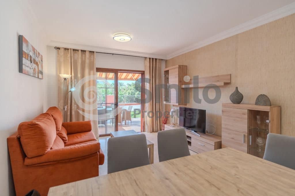 Chalet de 3 habitaciones en Adeje en venta con piscina garaje - 1.280.000 € (Ref: 9453674)