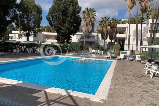 1 bedroom Flat for sale in Costa del Silencio, Arona with pool garage - € 160,000 (Ref: 9460748)