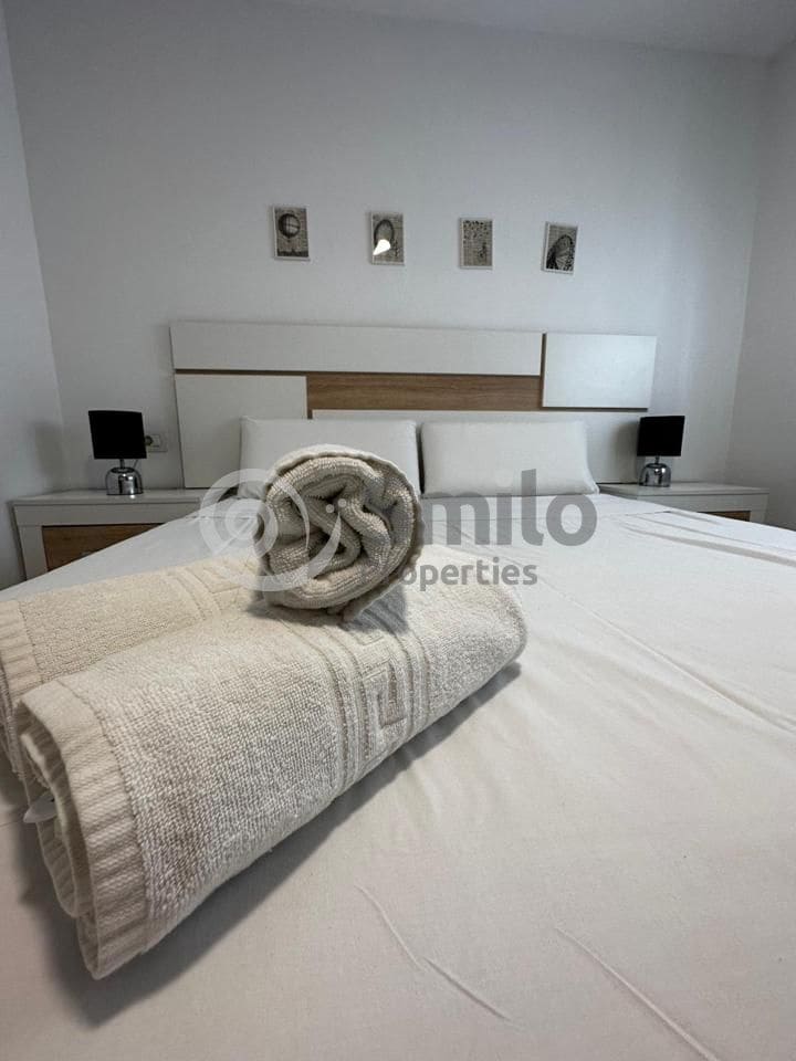 1 bedroom Flat for sale in Arona with pool garage - € 160,000 (Ref: 9460748)