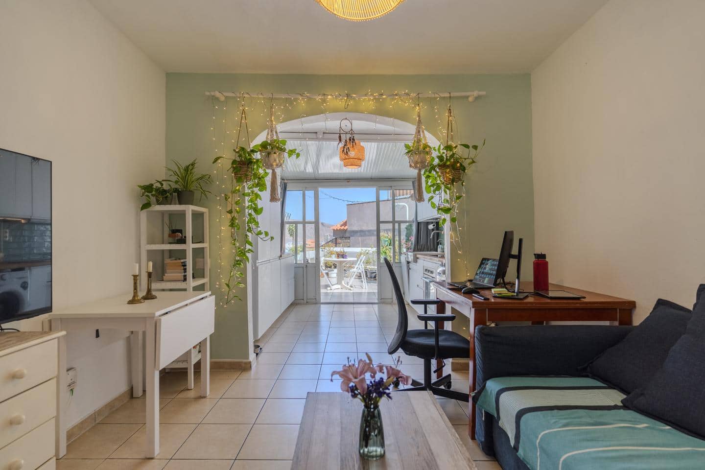 2 sovrum Lägenhet till salu i Arona med pool - 257 000 € (Ref: 9470003)