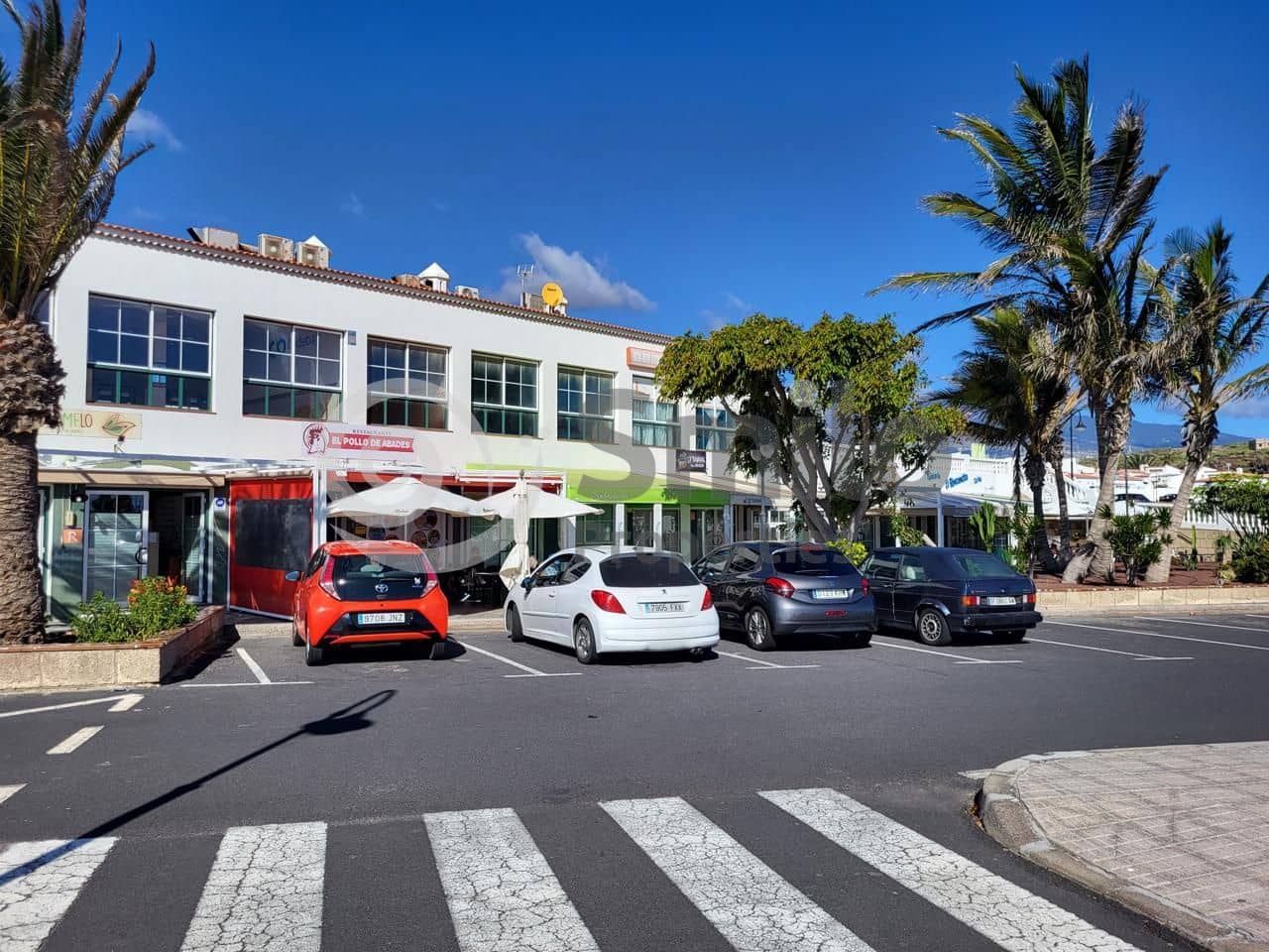 3 bedroom Villa for sale in Arico - € 345,000 (Ref: 9475665)